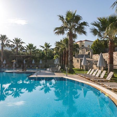 Langley Resort Almirida Bay Esterno foto