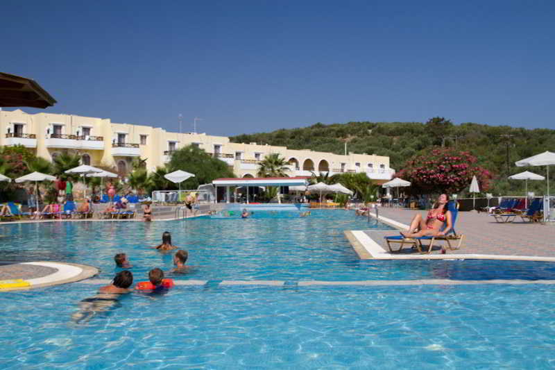 Langley Resort Almirida Bay Esterno foto