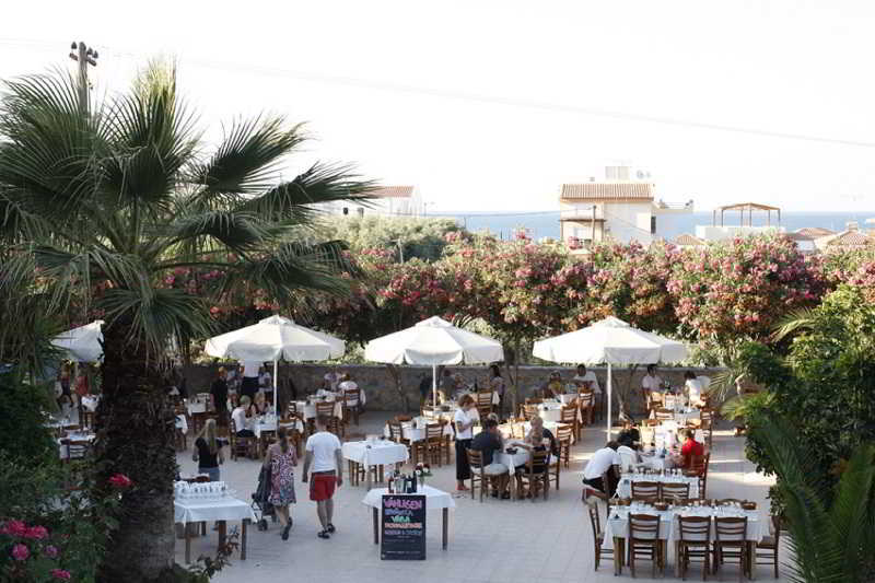 Langley Resort Almirida Bay Esterno foto