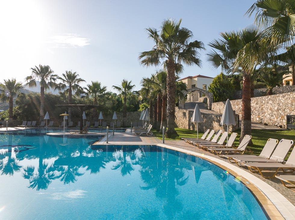 Langley Resort Almirida Bay Esterno foto