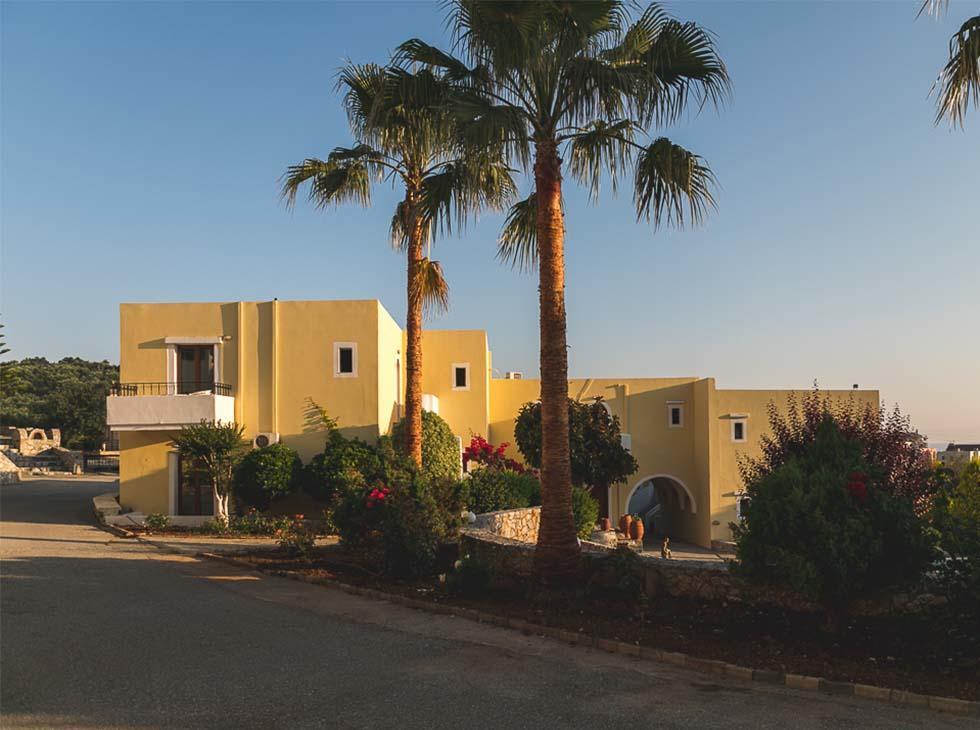 Langley Resort Almirida Bay Esterno foto
